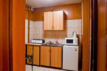 Апартаменты с 1 спальней: ул. Желтоксан, 74 в Апартаментах Lessor Apartments
